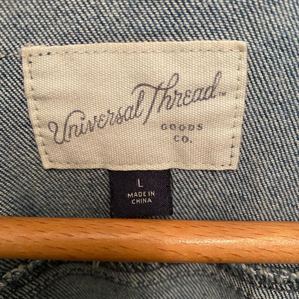 Universal Thread Jean Jacket - Picture 2 of 4